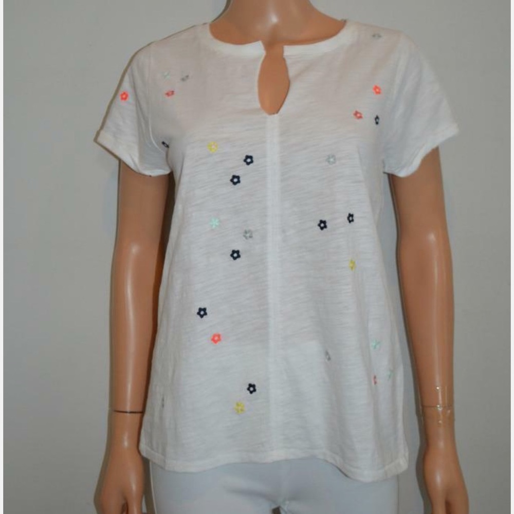 Lisa Todd Embroidered Flower Tee NWOT